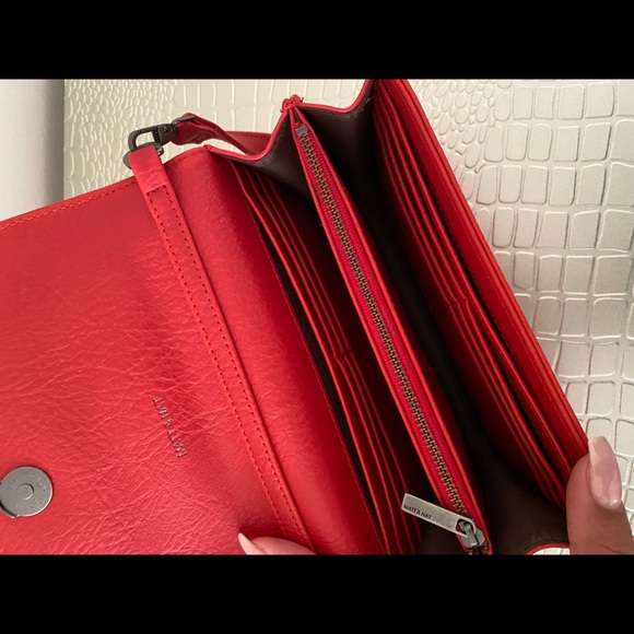 MATT AND NAT CROSSBODY PURSE VEGAN - Picture 8 of 9